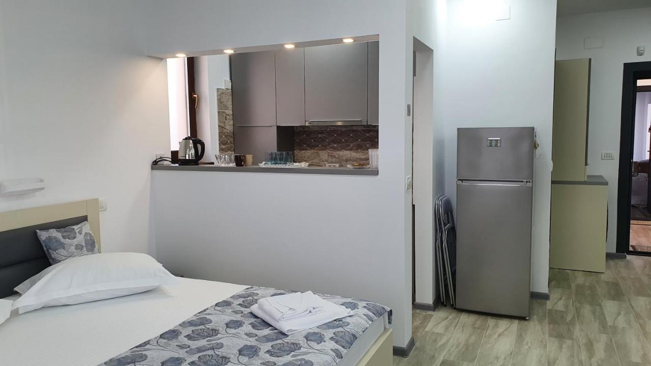 דירות Năvodari Casa Andi מראה חיצוני תמונה